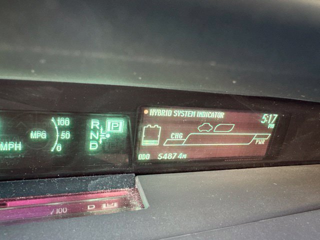 Used 2015 Toyota Prius Five FWD image 5