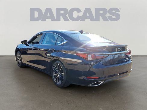 Used 2023 Lexus ES 350 w/ Premium Package image 4