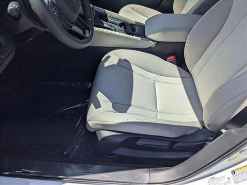 New 2025 Honda Accord SE image 4