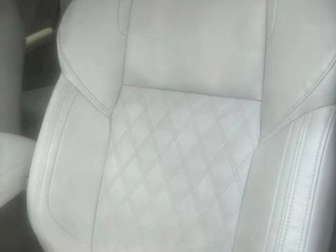 Used 2024 Mitsubishi Outlander SEL AWD/4WD image 10