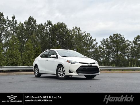 Used 2017 Toyota Corolla L FWD image 1