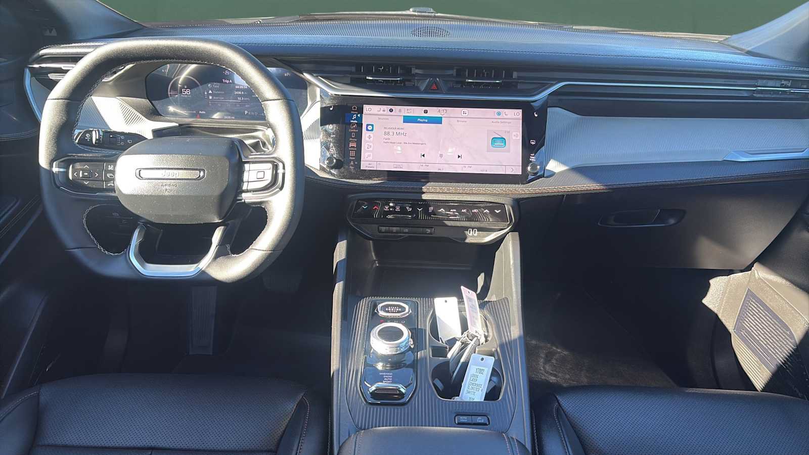 Used 2026 Jeep Cherokee Limited AWD/4WD image 19