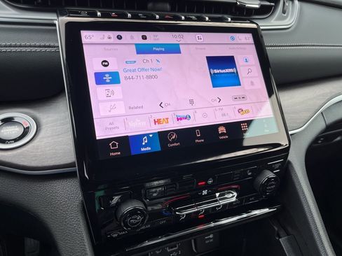 New 2025 Jeep Grand Cherokee L Limited w/ Black Appearance Package image 35