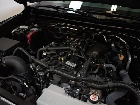 Used 2026 Toyota Tacoma TRD Sport AWD/4WD image 9