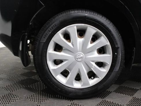 Used 2016 Nissan Versa Note SV image 5