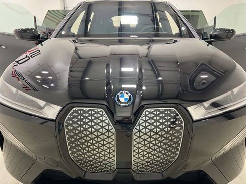 Used 2025 BMW iX xDrive50 image 14