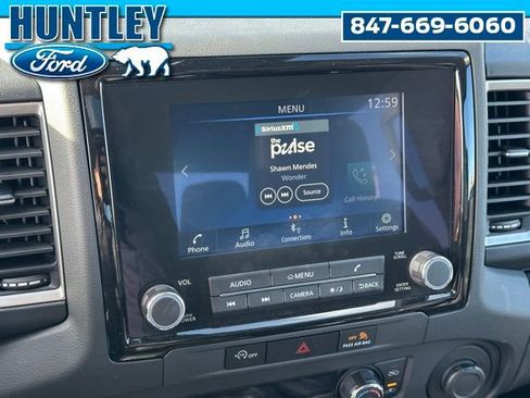 Used 2024 Nissan Frontier SL w/ Technology Package image 23