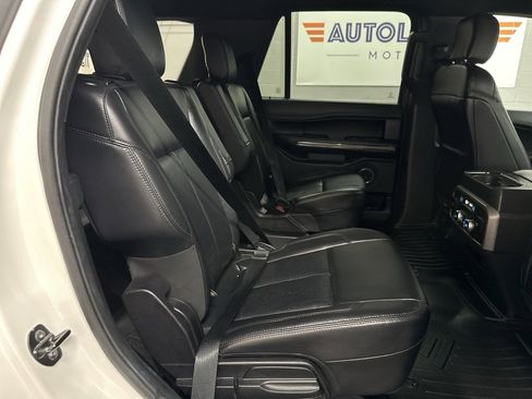 Used 2020 Ford Expedition XLT w/ Equipment Group 202A image 35