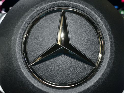 Used 2023 Mercedes-Benz C 300 Sedan image 29