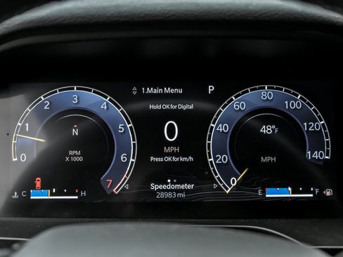 Used 2022 Jeep Grand Cherokee Laredo w/ Luxury Tech Group I image 19