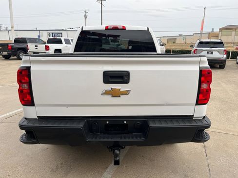 Used 2018 Chevrolet Silverado 1500 W/T w/ WT Convenience Package image 5
