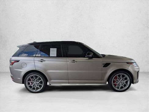 Used 2021 Land Rover Range Rover Sport SVR image 4