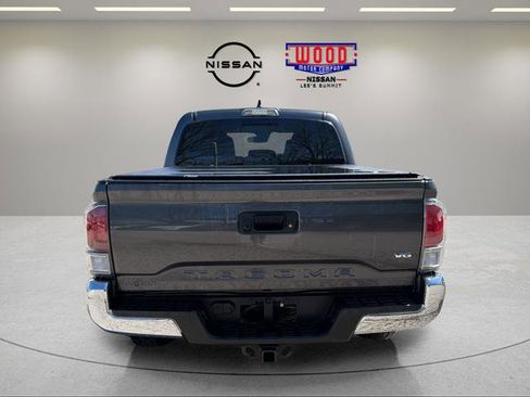 Used 2020 Toyota Tacoma TRD Off-Road image 3