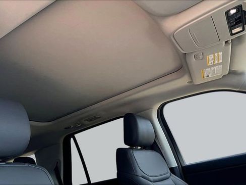 New 2025 Ford Expedition Active AWD/4WD image 12