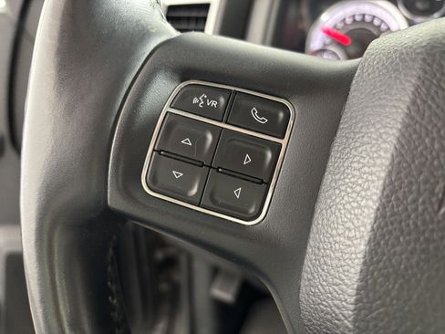 Used 2016 RAM 2500 Big Horn image 28