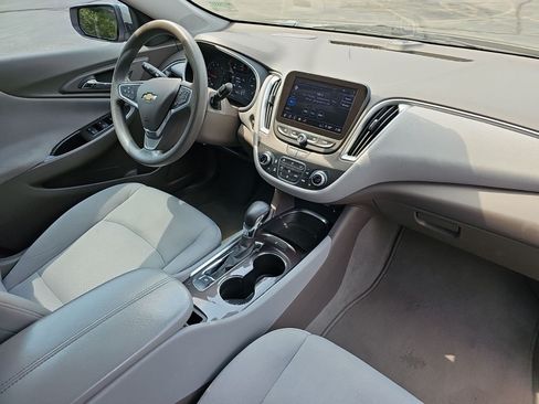 Used 2023 Chevrolet Malibu LT FWD image 13