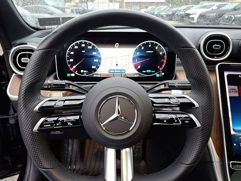 Used 2022 Mercedes-Benz C 300 4MATIC Sedan image 19