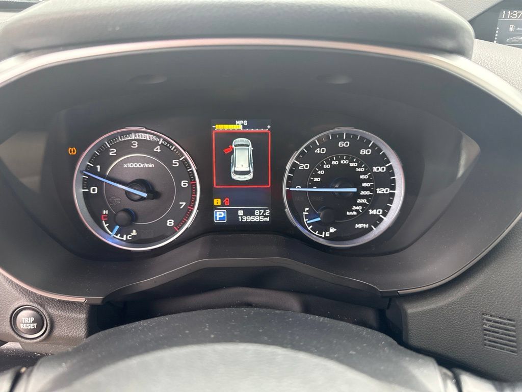 Used 2019 Subaru Ascent Limited AWD/4WD image 17