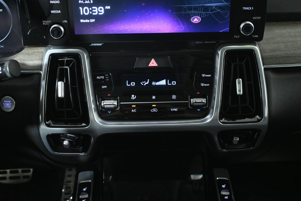 Used 2023 Kia Sorento SX Prestige AWD/4WD image 23