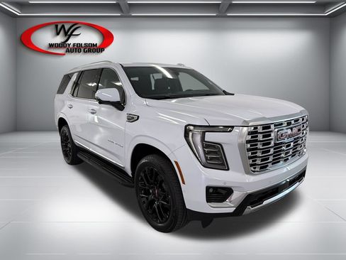 New 2026 GMC Yukon Denali w/ LPO, Floor Liner Package RWD image 3