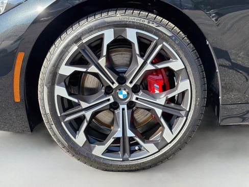 New 2026 BMW 330i xDrive Sedan w/ M Sport Package AWD/4WD image 41