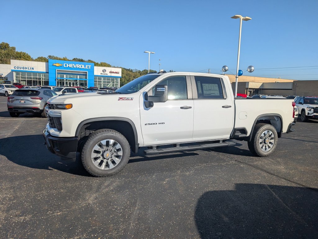 New 2026 Chevrolet Silverado 2500 Custom w/ Custom Value Package AWD/4WD image 4