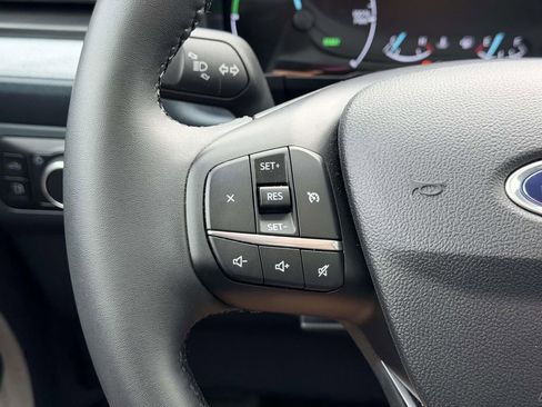 Used 2023 Ford Maverick XLT w/ XLT Luxury Package FWD image 9