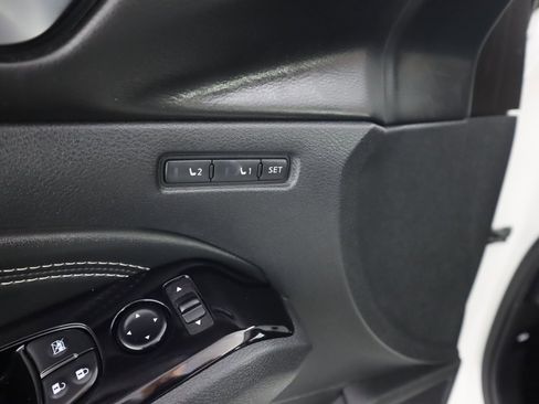 Used 2020 Nissan Altima 2.0 Platinum image 38