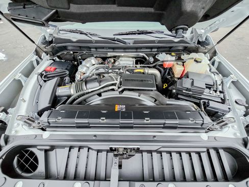 Used 2022 GMC Sierra 3500 AT4 w/ AT4 Preferred Package image 47