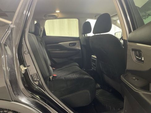 Used 2016 Nissan Murano S w/ Navigation Package image 10