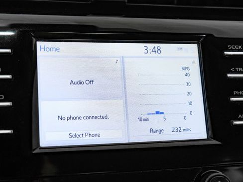 Used 2019 Toyota Camry SE image 22