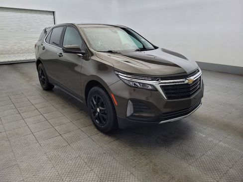 Used 2023 Chevrolet Equinox LT w/ LPO, Floor Liner Package image 13