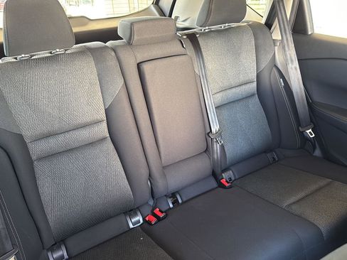 Used 2024 Nissan Rogue SV FWD image 37