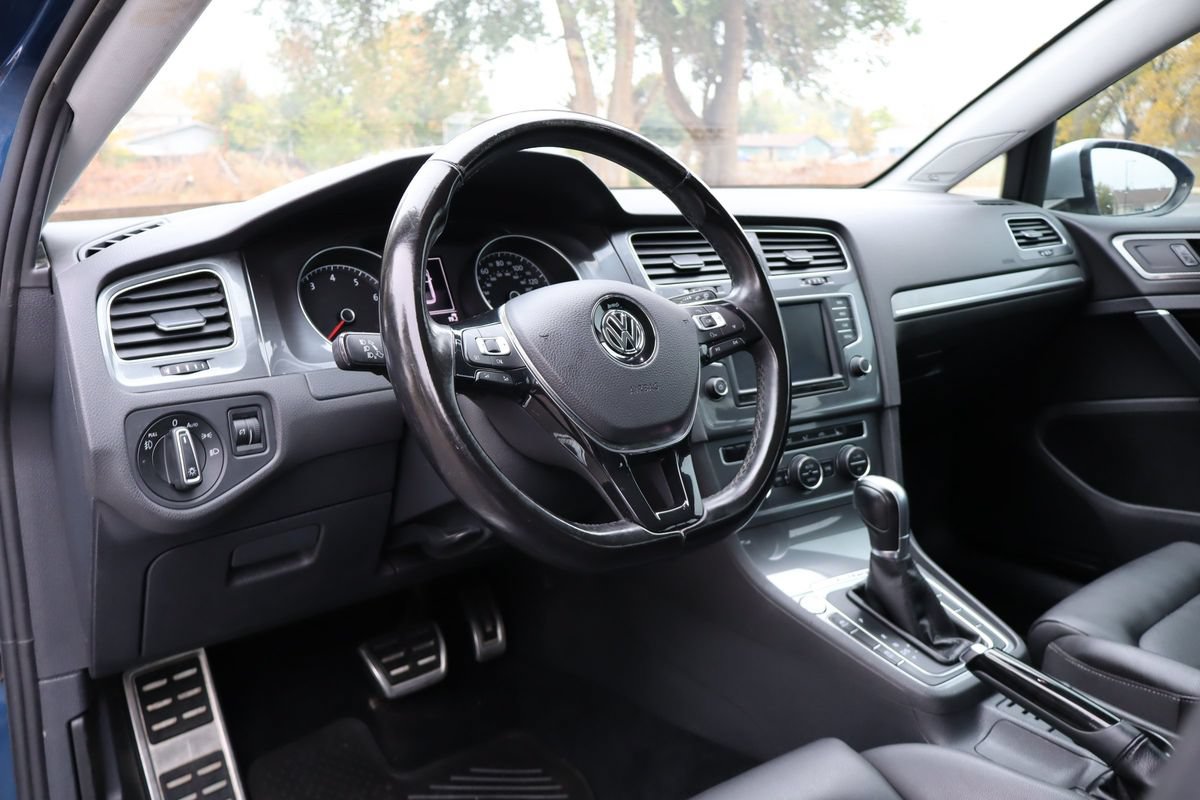Used 2017 Volkswagen Golf Alltrack SEL AWD/4WD image 15