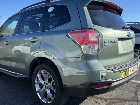 Used 2017 Subaru Forester 2.5i Touring image 3