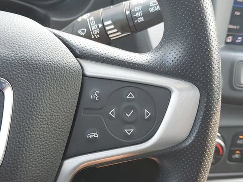Certified 2024 GMC Terrain SLE w/ Driver Convenience Package FWD image 23