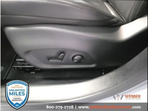 Used 2025 Jeep Compass Limited image 10