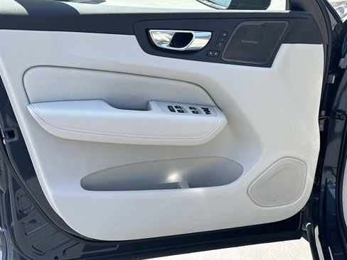 New 2026 Volvo XC60 T8 Ultra w/ Protection Package Premier AWD/4WD image 11