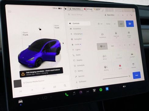 Used 2022 Tesla Model Y Performance image 10