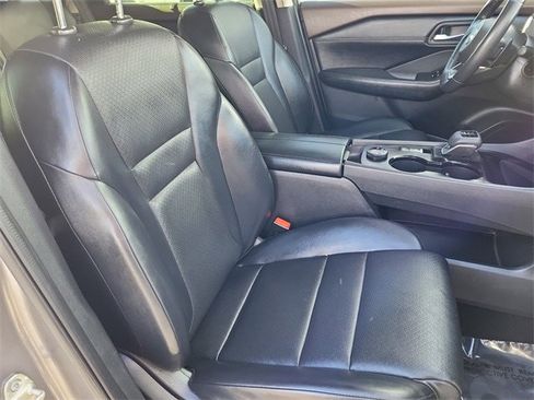 Certified 2023 Nissan Rogue SV w/ SV Premium B Package image 17