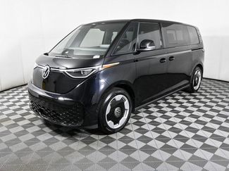 New 2025 Volkswagen ID. Buzz Pro S video 2