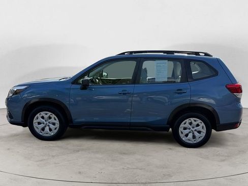 Used 2022 Subaru Forester AWD/4WD image 2