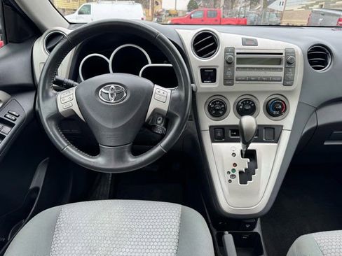 Used 2009 Toyota Matrix XRS image 18