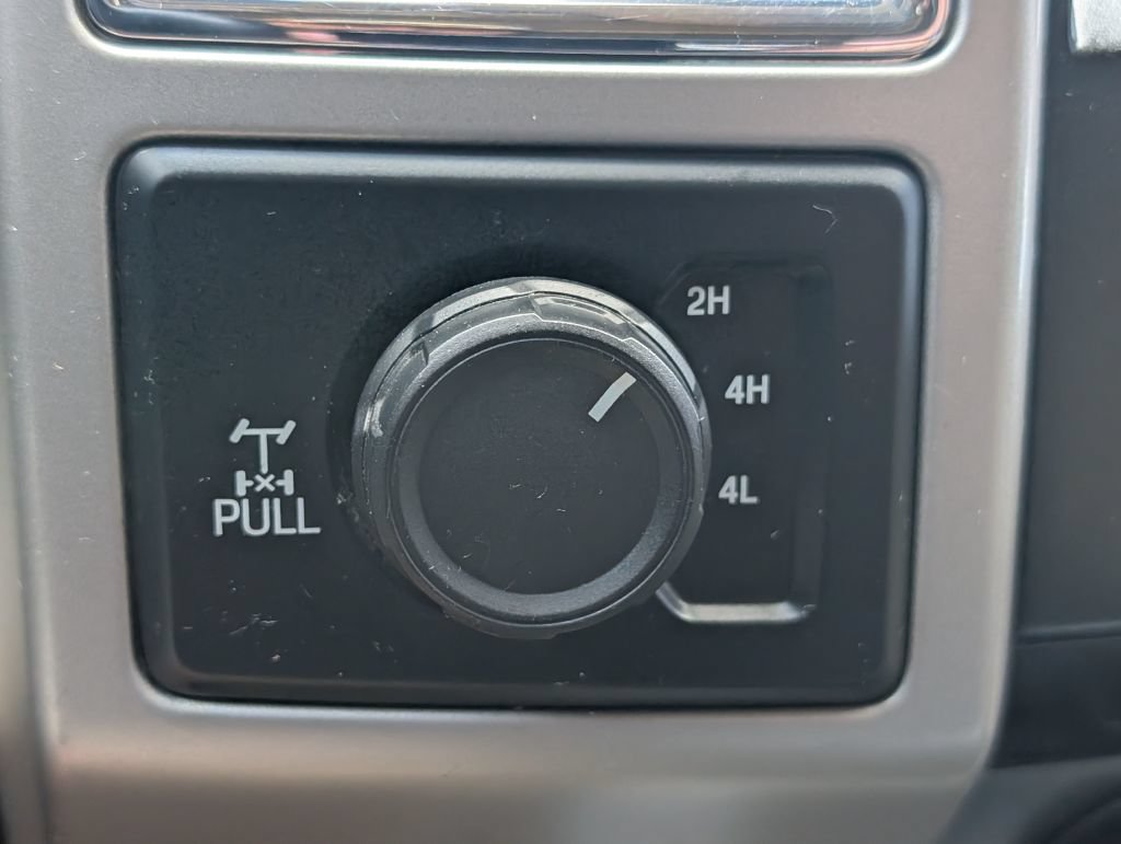 Used 2017 Ford F250 Lariat w/ Chrome Package AWD/4WD image 16