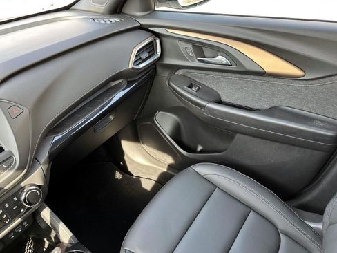 Used 2023 Chevrolet TrailBlazer ACTIV image 26