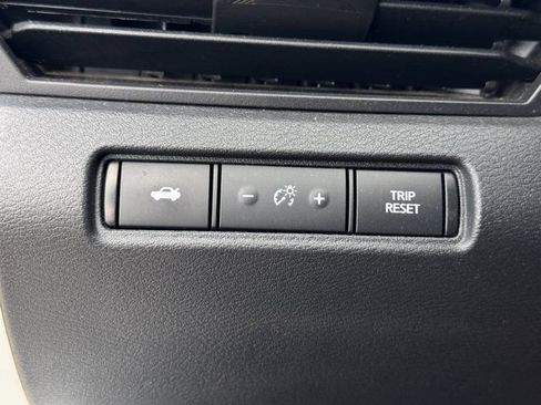 Used 2022 Nissan Altima 2.5 SV FWD image 23