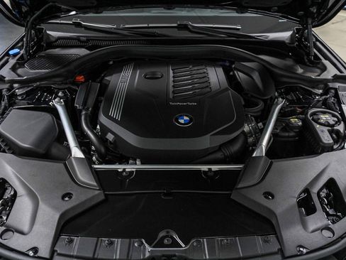 Certified 2023 BMW 540i w/ M Sport Package image 27