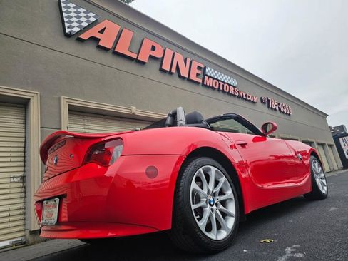 Used 2007 BMW Z4 3.0i image 4