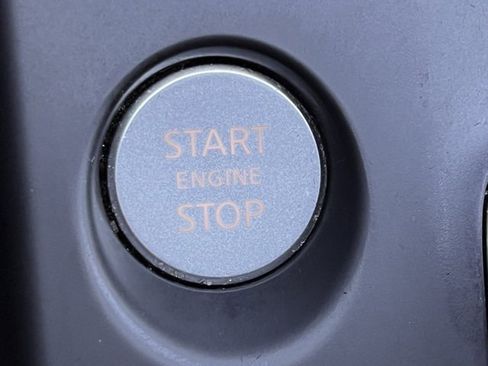 Certified 2025 INFINITI QX55 Luxe w/ Cargo Package image 16