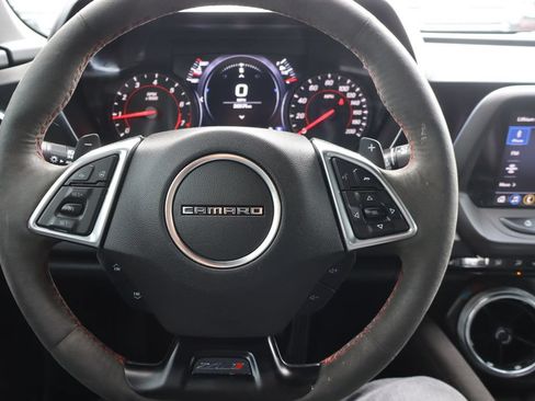 Used 2022 Chevrolet Camaro ZL1 RWD image 7